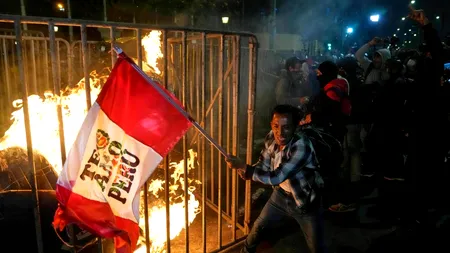Protestele Gen Z ajung și în PERU. Un mort și zeci de răniți după confruntările dintre manifestanți și polițiști