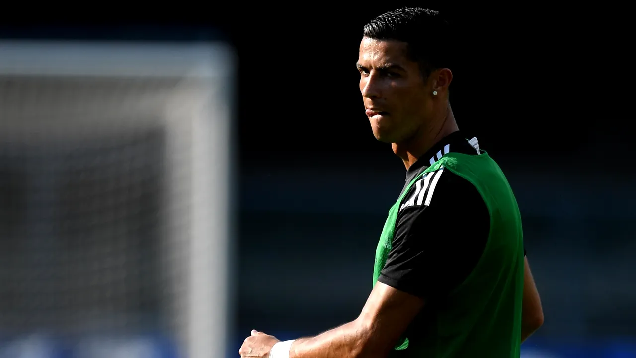 Lovitură după lovitură pentru Cristiano Ronaldo. Fotbalistul, acuzat de VIOL și PEDOFILIE de mai multe femei

