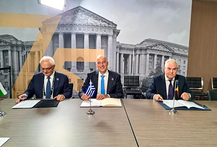 Summitul NATO de la Washington: Se formează un nou coridor între România, Bulgaria și Grecia. Sursa Foto - Angel Tîlvăr, Facebook 