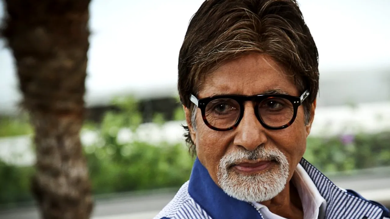 Actorul indian Amitabh Bachchan a fost externat după ce s-a vindecat de COVID-19. Fiul său rămâne în spital