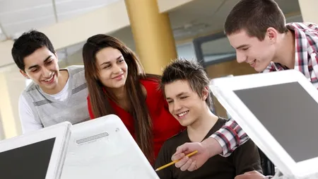 Cum au reușit oamenii de știință să facă studenții să răspundă corect la teste folosind efectul placebo