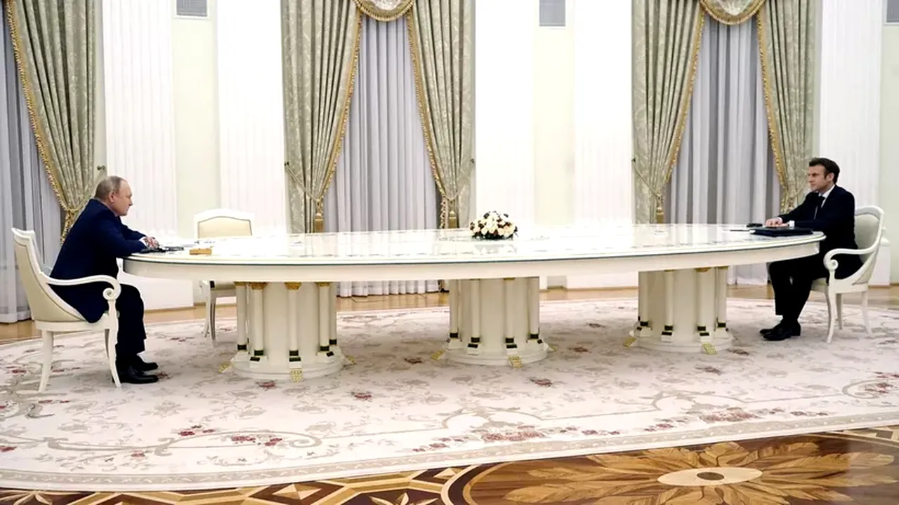 Putin învinovățește Ucraina pentru escaladarea tensiunilor, dar face apel la găsirea unei soluții diplomatice