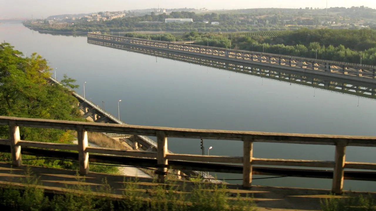 Minor dispărut în apele Dunării. S-a dat alerta în județele Dolj și Olt