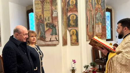 Traian şi Maria Băsescu sărbătoresc nunta de aur. Fostul preşedinte a scris: 