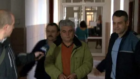 Doi foști șefi în cadrul CFR Călători, judecați pentru șantaj