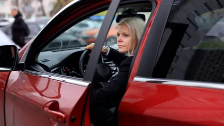 ATENȚIE, șoferi. O nouă metodă de tâlhărie țintește proprietarii de mașini. Femeile, cele mai vulnerabile victime