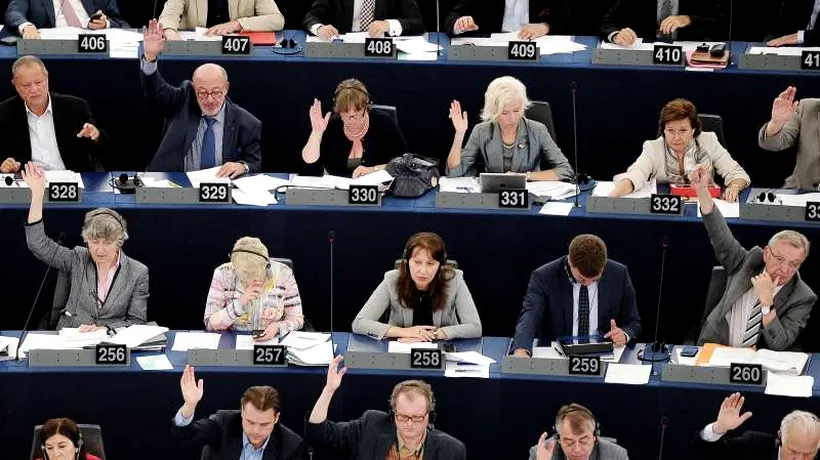 PE aprobă proiectul de buget al UE pentru 2014-2020