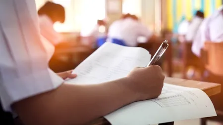 Evaluare Națională 2021. Elevii de clasa a VI-a susţin joi proba la Matematică şi Ştiinţele naturii