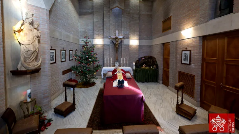 Vaticanul a publicat imagini cu trupul defunctului Papă Benedict al XVI-lea. Când vor avea loc funeraliile fostului suveran pontif