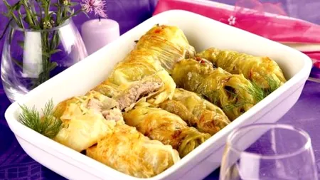 REȚETĂ. Cum prepari rapid FRIPTURA DE PORC ÎN FOI DE VARZĂ