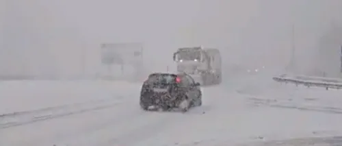 Valea Prahovei, BLOCATĂ de ninsoare. Vremea rea provoacă probleme mari în trafic