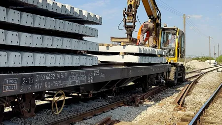 Lucrări de REÎNNOIRE a suprastructurii căii ferate pe linia CF Pitești - Ramnificație Golești