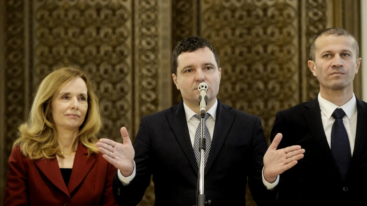 USR cere Guvernului să renunțe la proiectele de ordonanță pe justiție