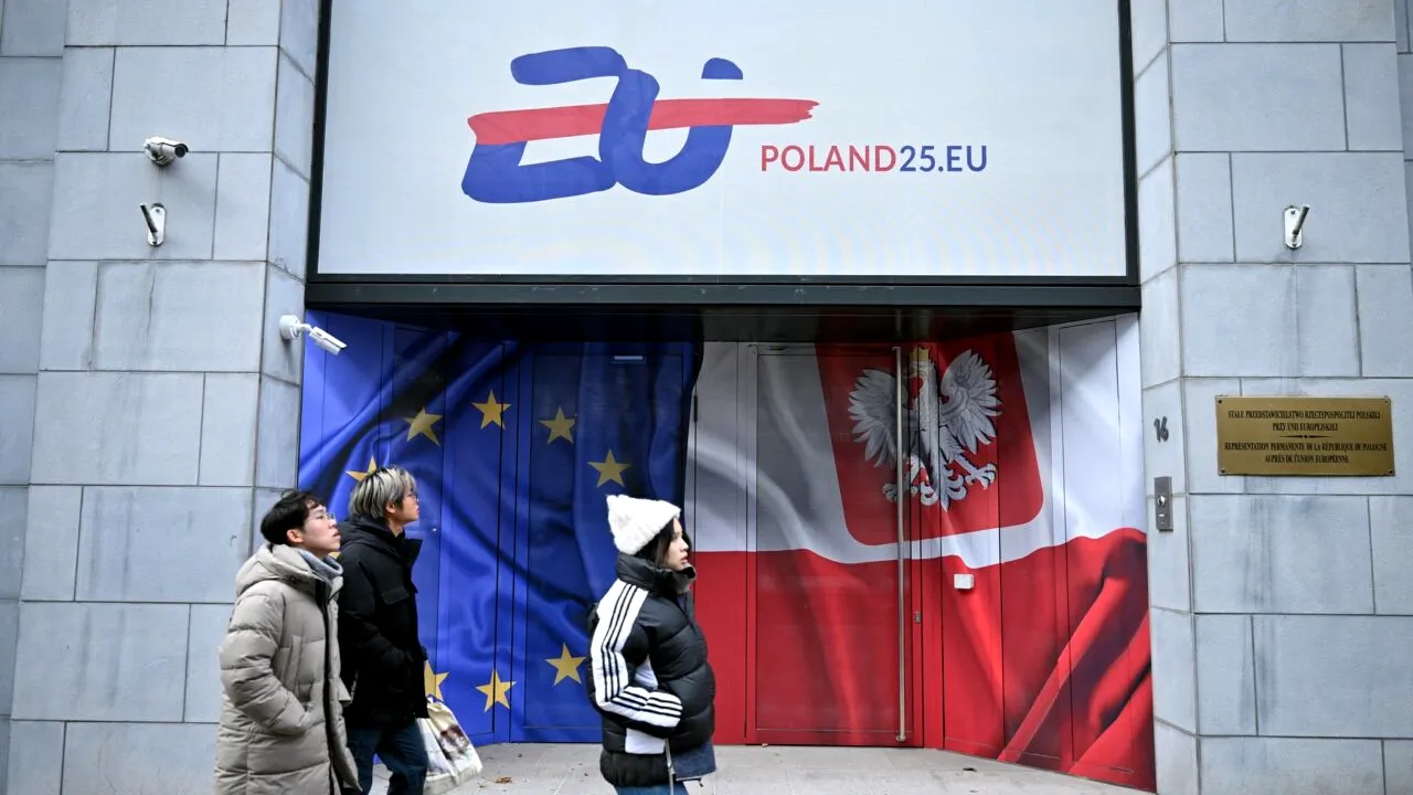 Viktor Orban și ambasadorul Ungariei la Varșovia, NEDORIȚI la evenimentul marcând preluarea Președinției Consiliului UE de către Polonia