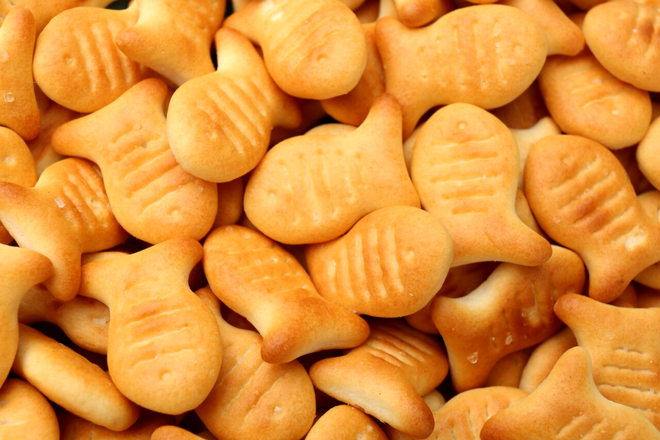 Biscuiții sărați „peștii aurii”. Sursa Foto: Shutterstock 