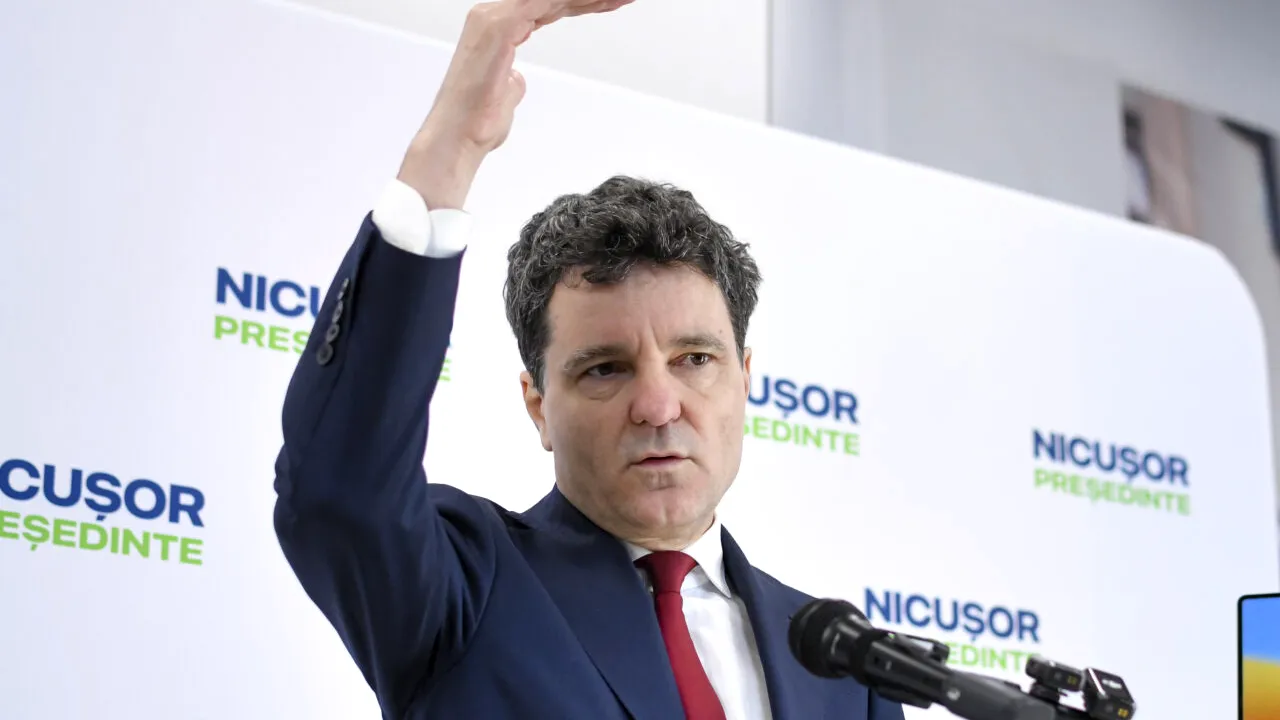 Bucureștiul și Clujul votează cu Nicușor Dan, provincia cu George Simion | Crin Antonescu câștigă teren în fiefurile tradiționale ale PNL și UDMR