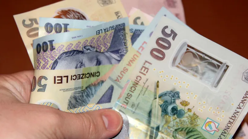 Un bărbat din Mureș a găsit o borsetă cu mulți bani, pe care a predat-o la poliție!