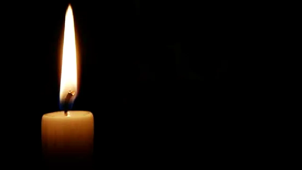 O adolescentă a murit după ce a băut două doze dintr-un energizant care se vinde și în România. Cum se apără compania producătoare