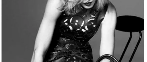 Madonna redevine imaginea casei de modă Versace