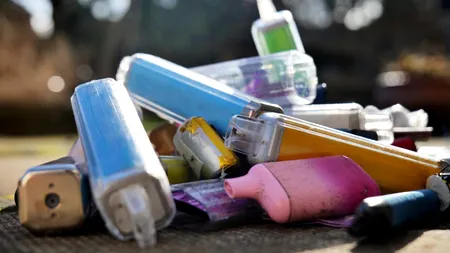 Belgia interzice ȚIGĂRILE electronice de unică folosință începând cu 1 ianuarie 2025/ Legislație similară în Franța