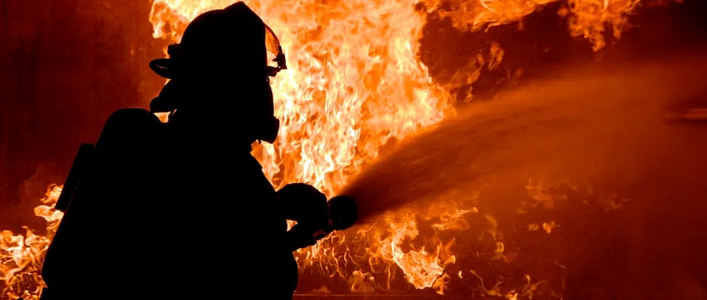 COȘMAR în Samothraki, după o pană de curent din cauza incendiilor. Mărturia unui turist român: „Cei care au avut doar carduri au făcut foamea”