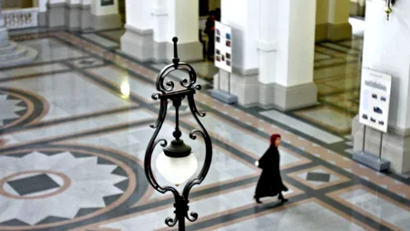 Premieră. Cum vrea să scape Agenția Națională a Funcționarilor Publici de o amendă primită de la Consiliul Național de Combatere a Discriminării