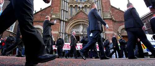 Aproximativ 30.000 de protestanți au participat la un marș în centrul Belfastului