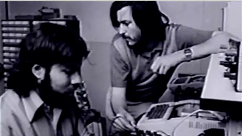 Un computer Apple-1, asamblat manual de Steve Wozniak, vândut la licitație pentru o sumă record