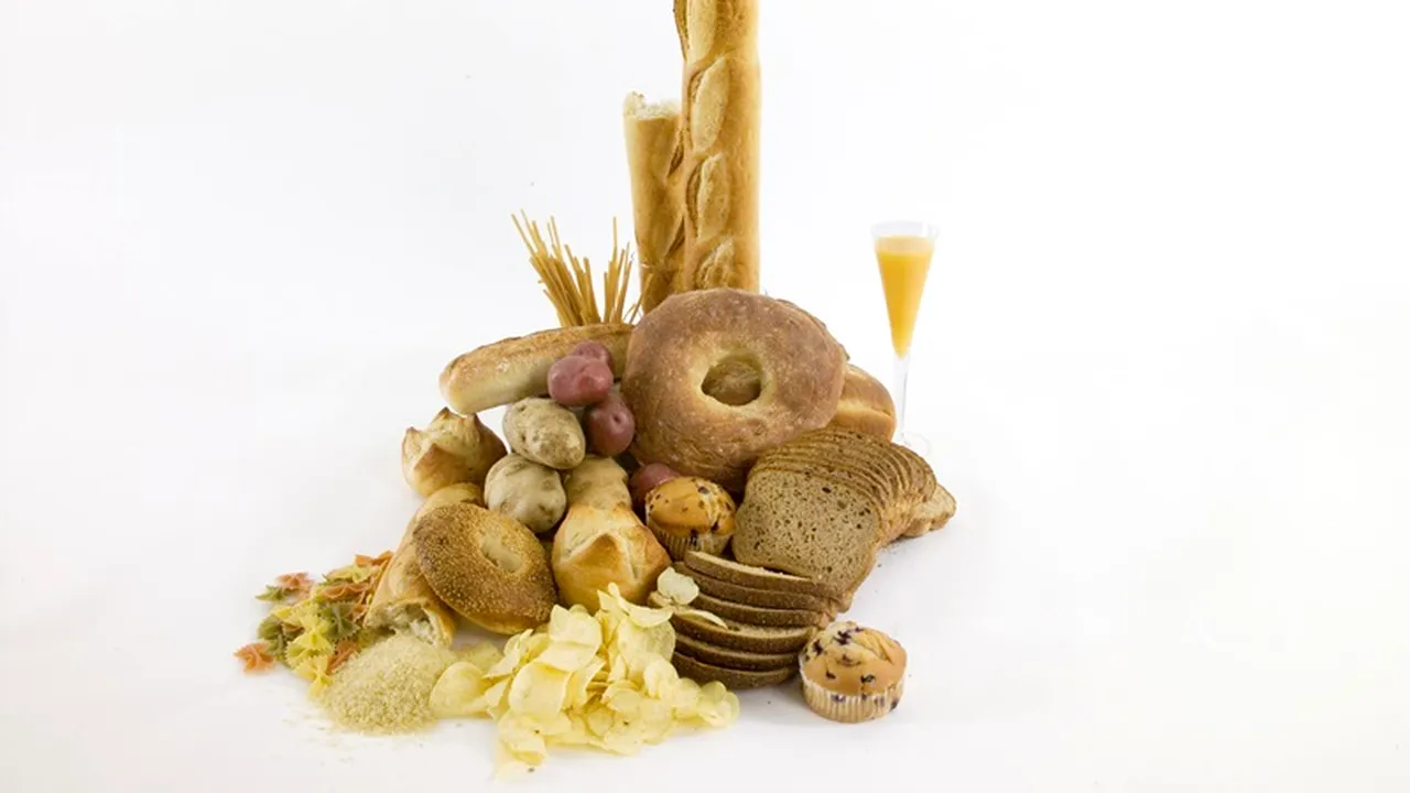 Este momentul să mănânci carbohidrați din nou. Care sunt explicațiile medicilor