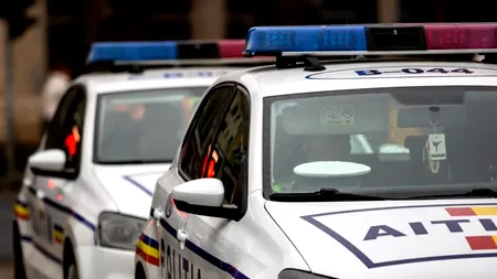 Trei tinere au fost bătute într-un tramvai în București. Agresorul, imobilizat de jandarmi