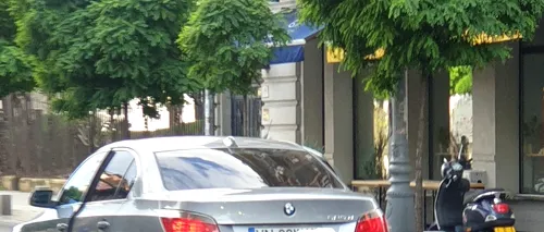 Un șofer de BMW a blocat Calea Victoriei după ce a lăsat mașina în mijlocul drumului ca să-și cumpere….cafea! VIDEO