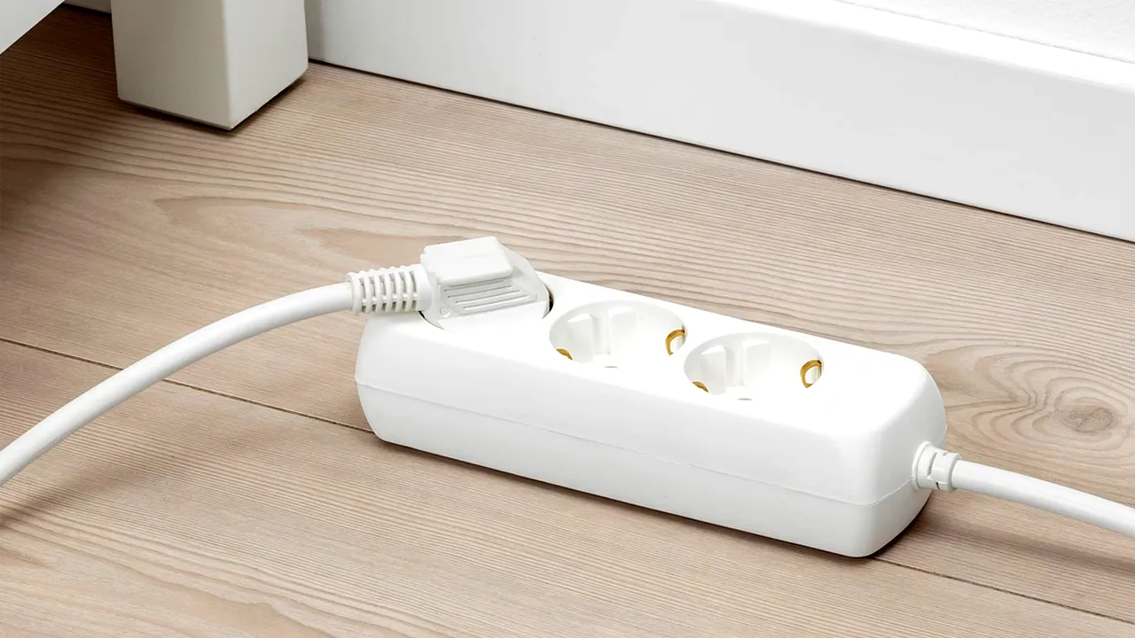 Aparatul electrocasnic care consumă într-un minut cât 8 becuri LED într-o oră. Multe femei din România au așa ceva acasă