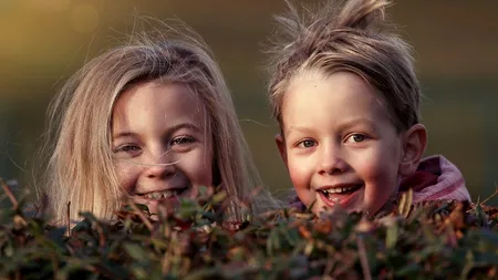 Cum să îl convingi pe cel mic să facă treburi casnice și să devină responsabil: O mămică a găsit o metodă inedită, lăudată de mulți părinți - FOTO 