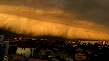 De ce au apărut norii ”apocaliptici” deasupra României și cât de periculoase pot fi fenomenele meteo ulterioare