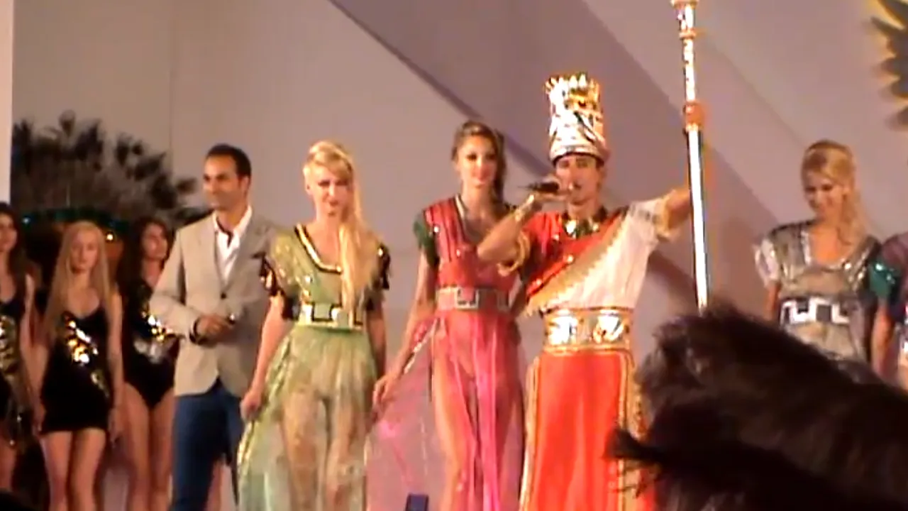 Radu Mazăre a fost costumat în Regele Nabucodonosor, la carnavalul din Mamaia - VIDEO