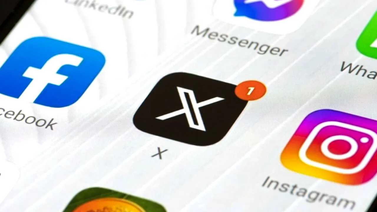 Platformele Snapchat, TikTok, Facebook, Instagram și X, INTERZISE tinerilor sub 16 ani. Unde s-a luat această decizie