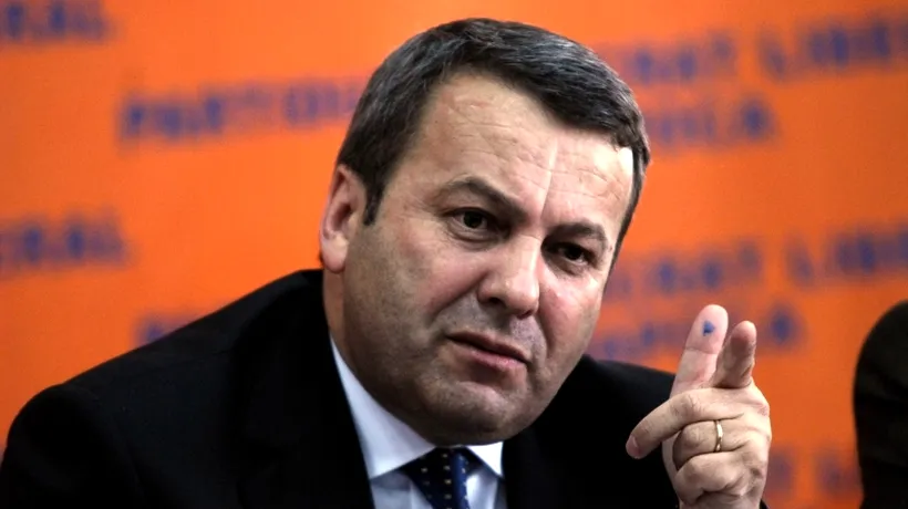 Ialomițianu: Bugetul pe 2015 este cârpit în grabă, dovada colapsului fiscal-bugetar