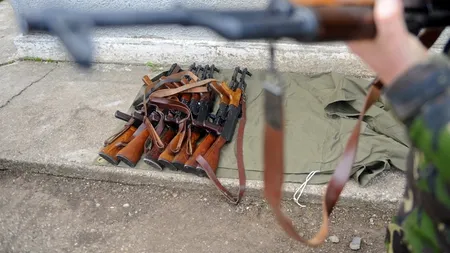 Compania rusă care produce mitralierele Kalașnikov inițiază procedura de FALIMENT