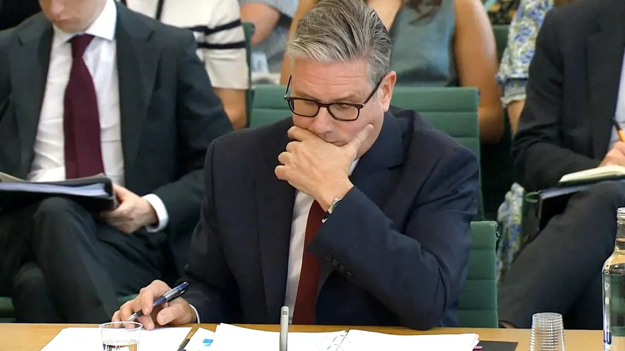 Mai mulți parlamentari britanici pun presiune pe Keir Starmer și cer ca Londra să recunoască IMEDIAT statul palestinian