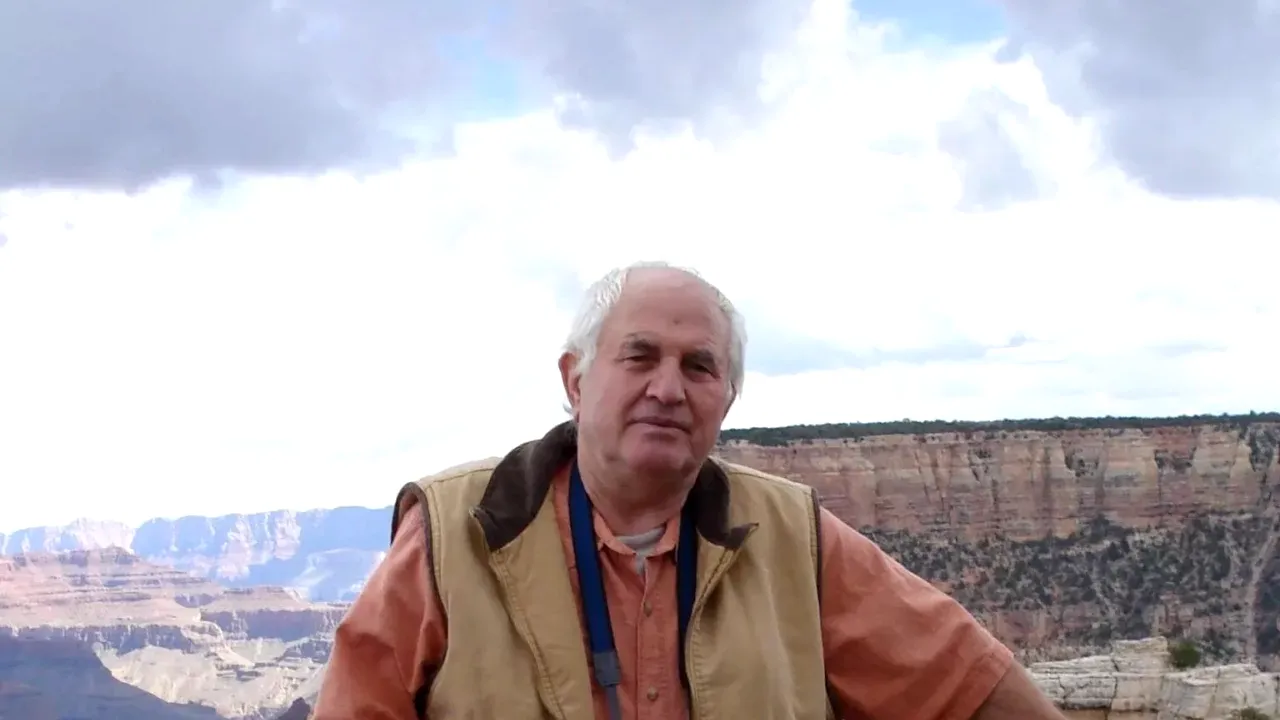 A murit Ion Bugan, celebrul disident din anii '80. A scris pe tabloul cu Nicolae Ceușescu „Călăule, nu te vrem conducător!”