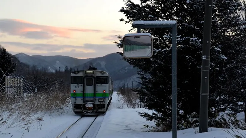 Trenul care oprește într-o fostă gară pentru un singur pasager