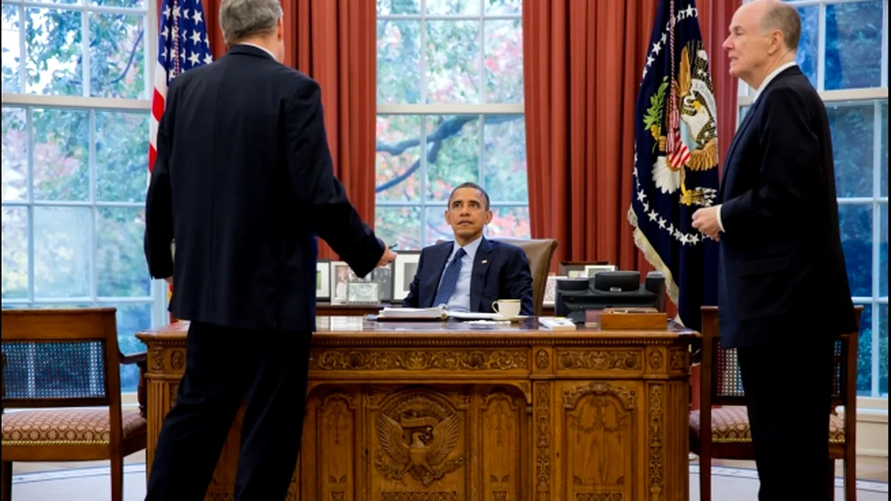 Barack Obama: Nu există indicii că în cazul David Petraeus ar fi fost dezvăluite date clasificate