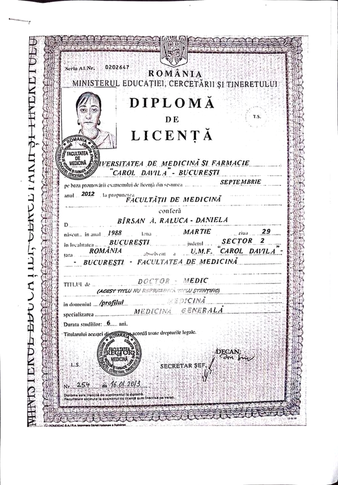 Diploma falsului medic de la Spitalul Ilfov, fabricată din cea a unui absolvent de jurnalistică