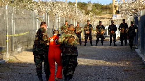 Barack Obama închide închisoarea Guantanamo Bay. Planul de lichidare este pe masa Congresului
