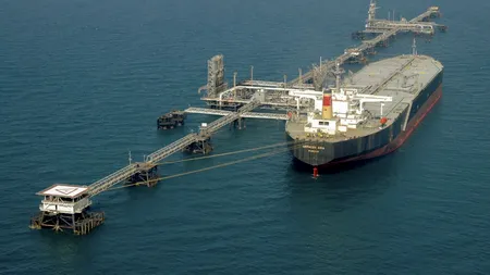 Reuters: SUA intenționează să perturbe transportul de petrol iranian pe mare