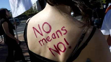 Violența, sărăcia și analfabetismul continuă să reprezinte probleme cu care milioane de femei se confruntă