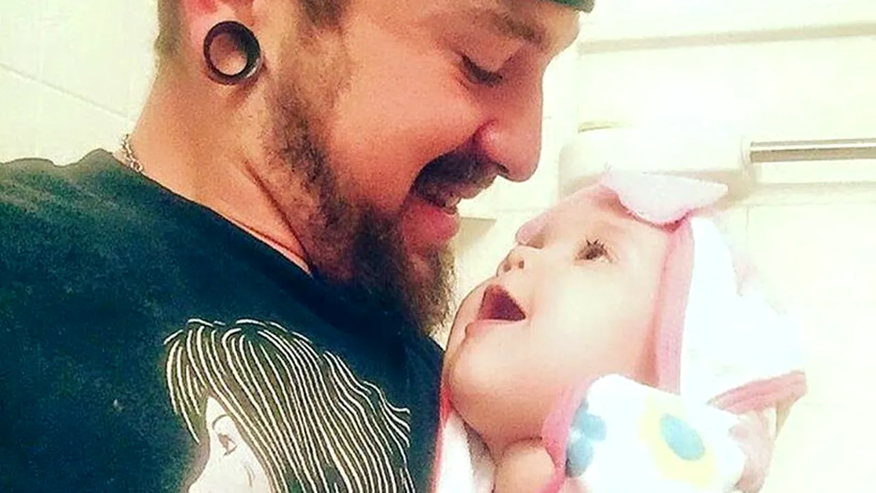 Scrisoarea emoționantă a unui tată care și-a crescut singur fetița