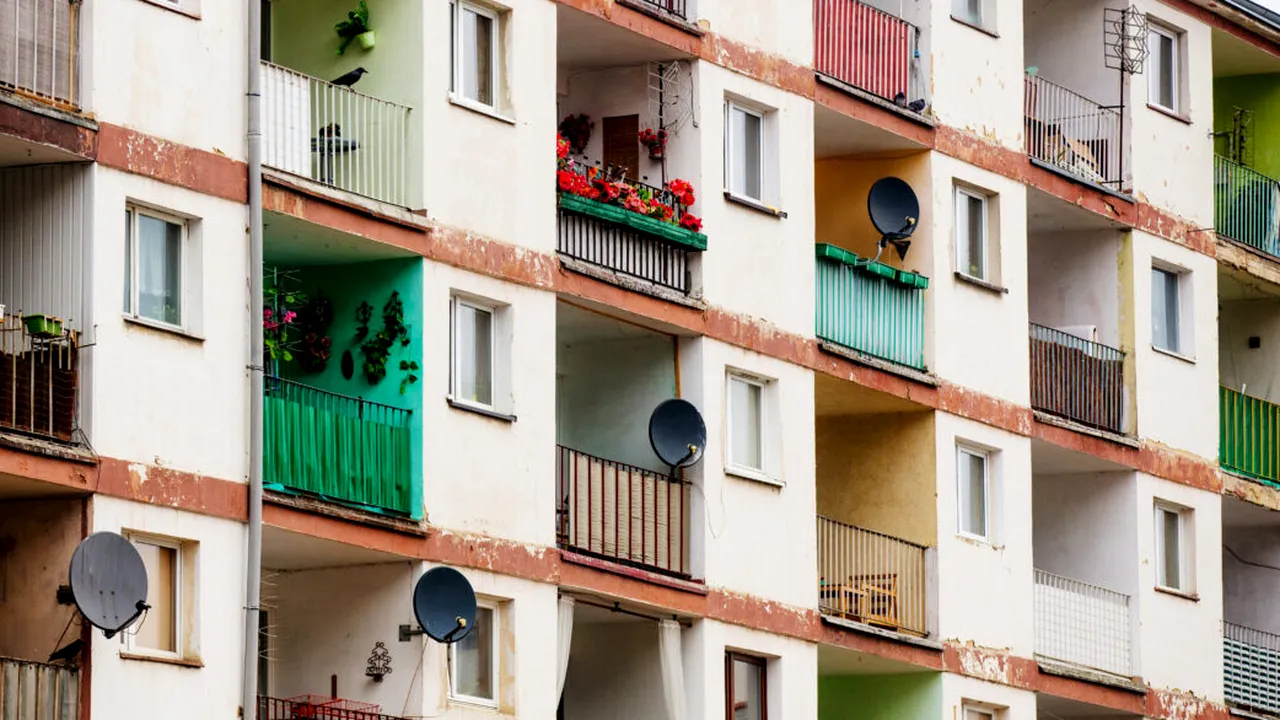 Proprietarii de apartamente care riscă dosar penal sau chiar închisoarea. Au nevoie de dovezi