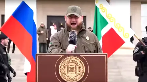 FOTO | Liderul cecenilor, încălțat în bocanci Prada de 1.500 de euro: „Orice ordin al Kremlinului va fi dus la îndeplinire!”
