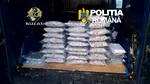Zeci de kilograme de droguri, capturate pe Autostrada A1. Un ucrainean și un român au fost reținuți
